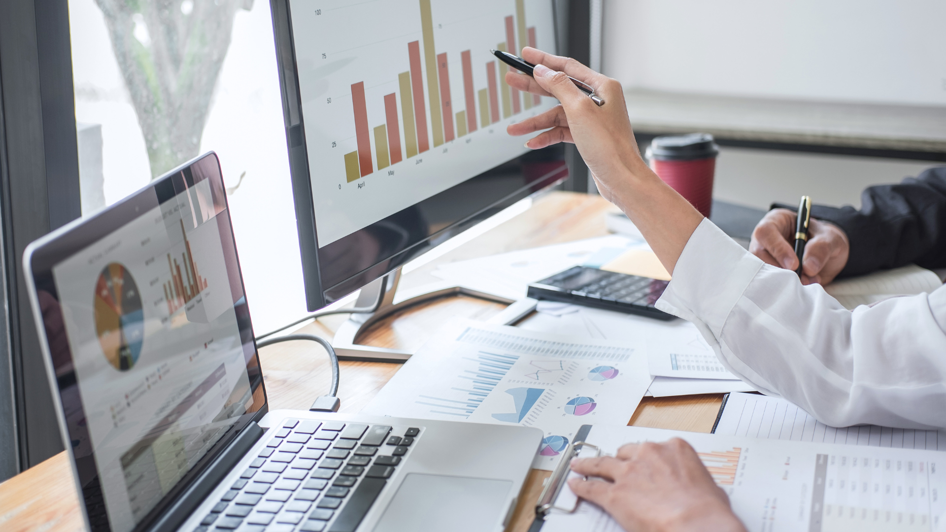 How to Create Business Reports Automatically?